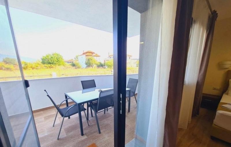 Agivo Aparthotel Stavros  Buitenkant foto